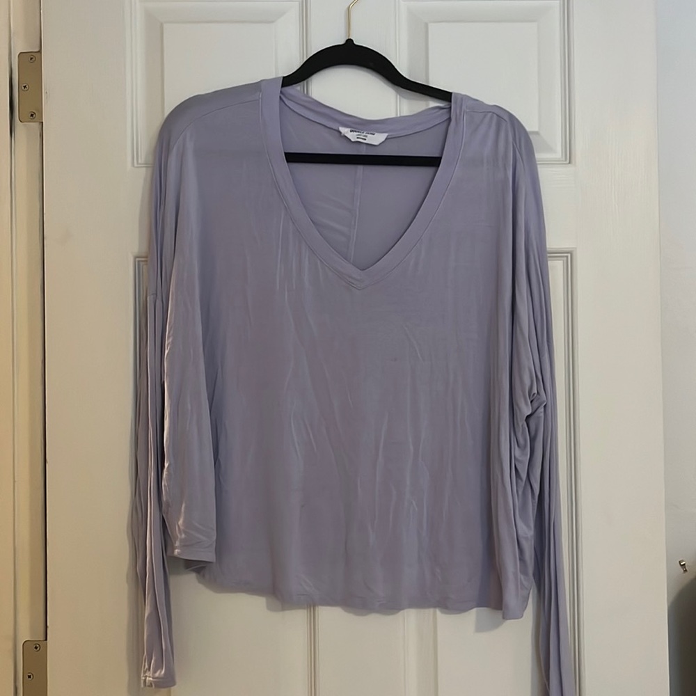 Lilac v-neck top